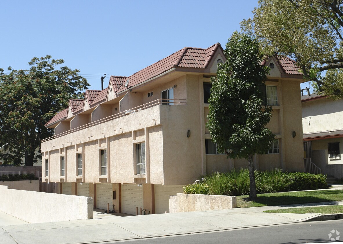 Foto del edificio - 505 S Monterey St