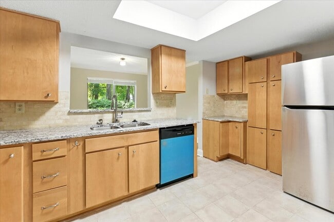 Building Photo - 17 Fair Haven Way