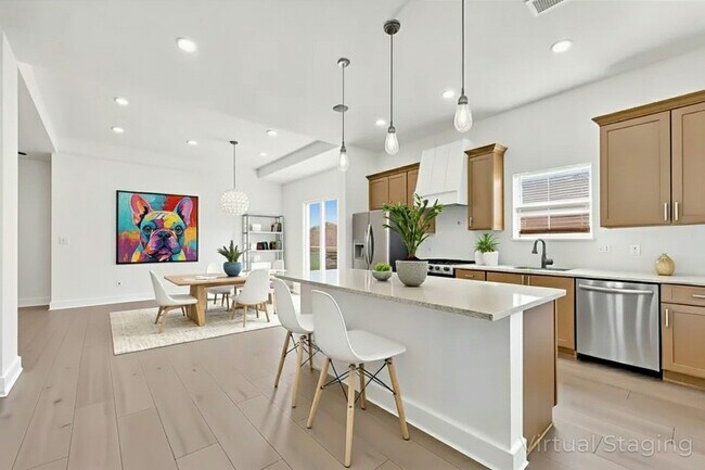 Foto del edificio - 4720 Providence St