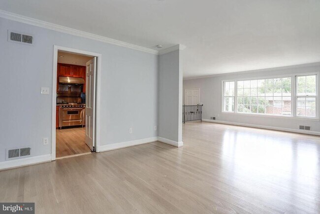 Foto del edificio - 2209 46th St NW