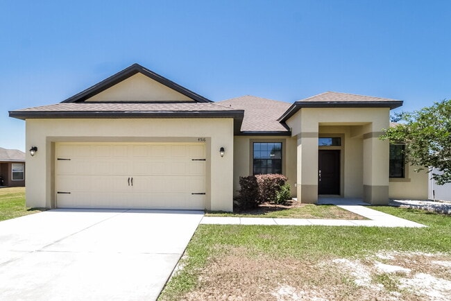 Building Photo - 4516 Manica Dr