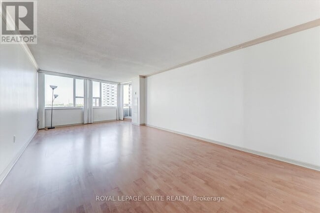 Building Photo - 45-945 Huntingdale Blvd
