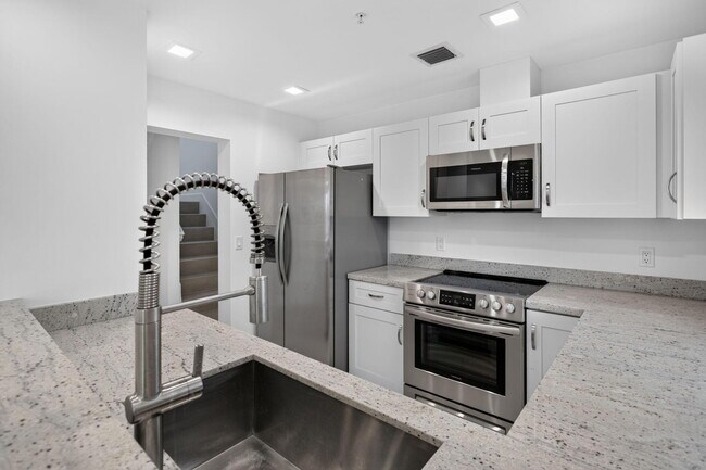 Foto del edificio - 444 NW 41st St