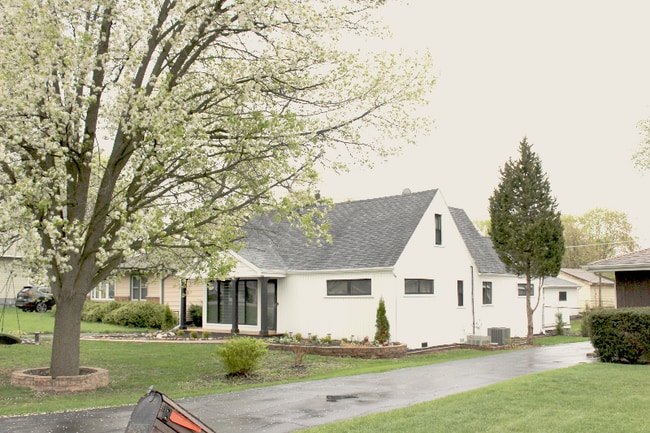 Building Photo - 4008 N Lincoln St
