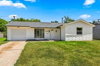 Building Photo - 6008 Golden Gate Dr