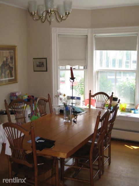 Building Photo - 4 br, 2 bath House - 27 Bennett St # E