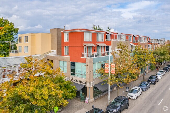 Building Photo - 2285 W 4th Ave