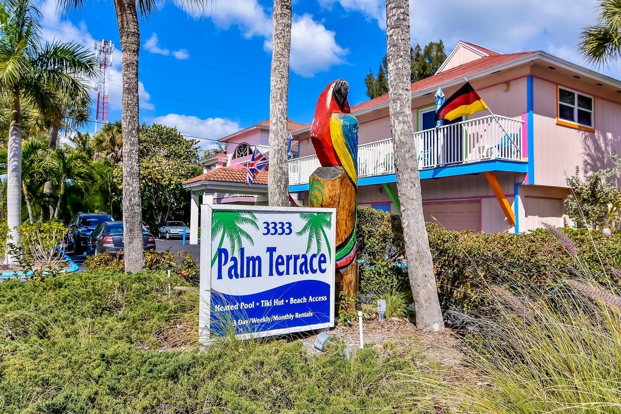Primary Photo - Palm Terrace