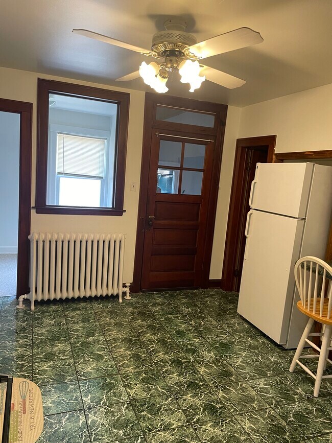 Building Photo - 9628 S 50th Ct