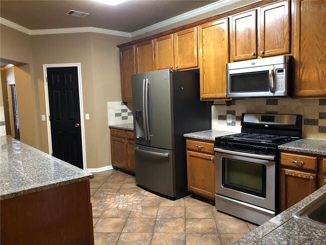 Building Photo - 7021 Albacete Ln
