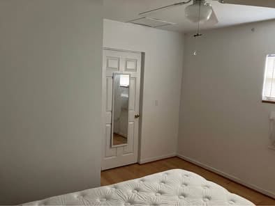 Building Photo - 5347 10th St