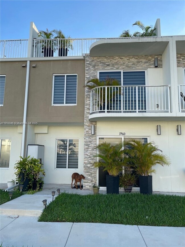 Building Photo - 13960 SW 258th Ter