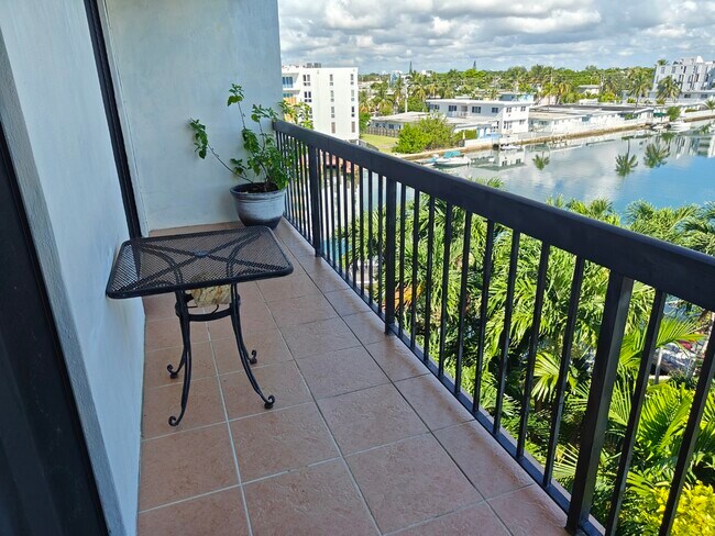 Balcony - 8100 Byron Ave