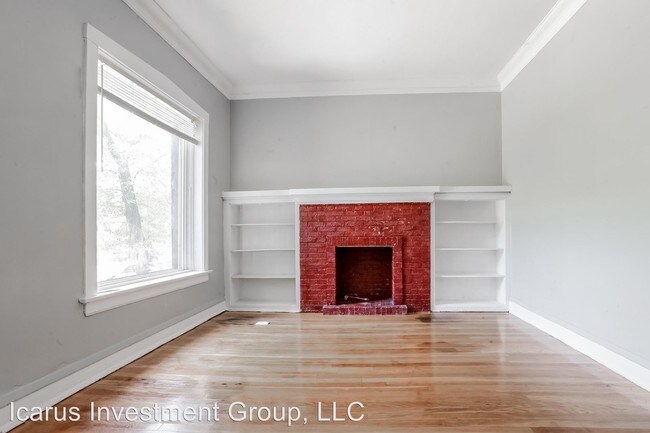 Building Photo - 6639 S Ellis Ave