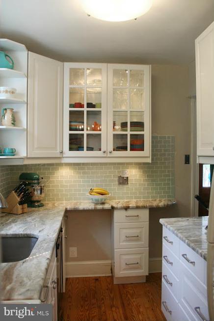 Foto del edificio - 205 N Barton St