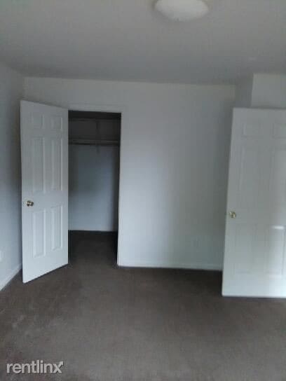 Building Photo - 162 Richardson Pl