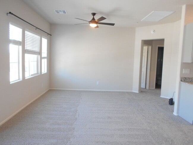 Building Photo - 4655 Moonbow Ave