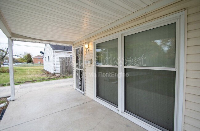 Foto del edificio - 4610 Karen Dr