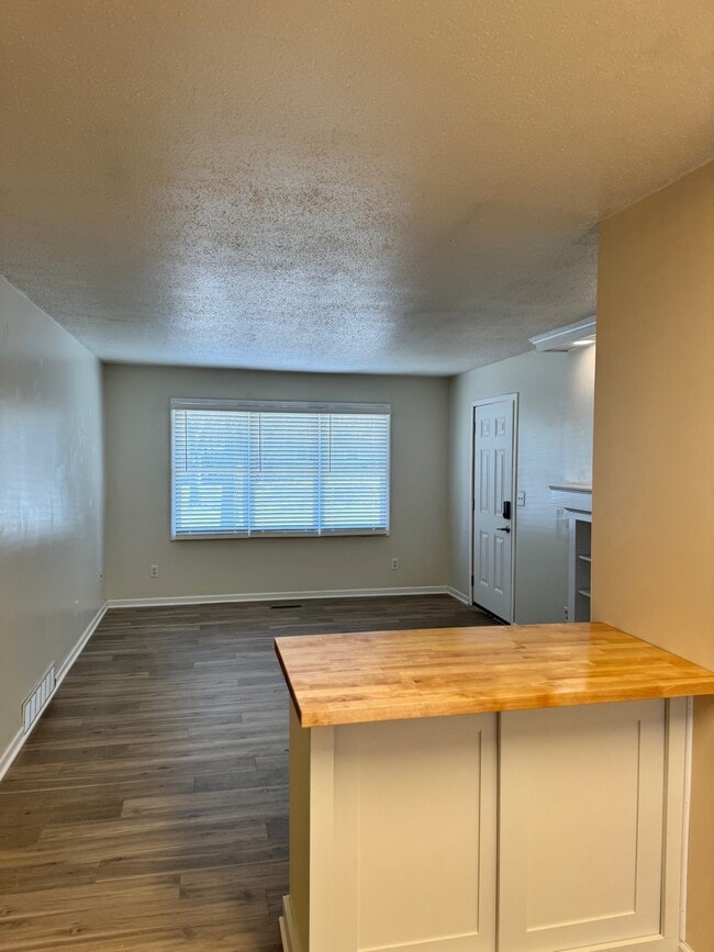 Photo - 1737 Colette Dr Townhome