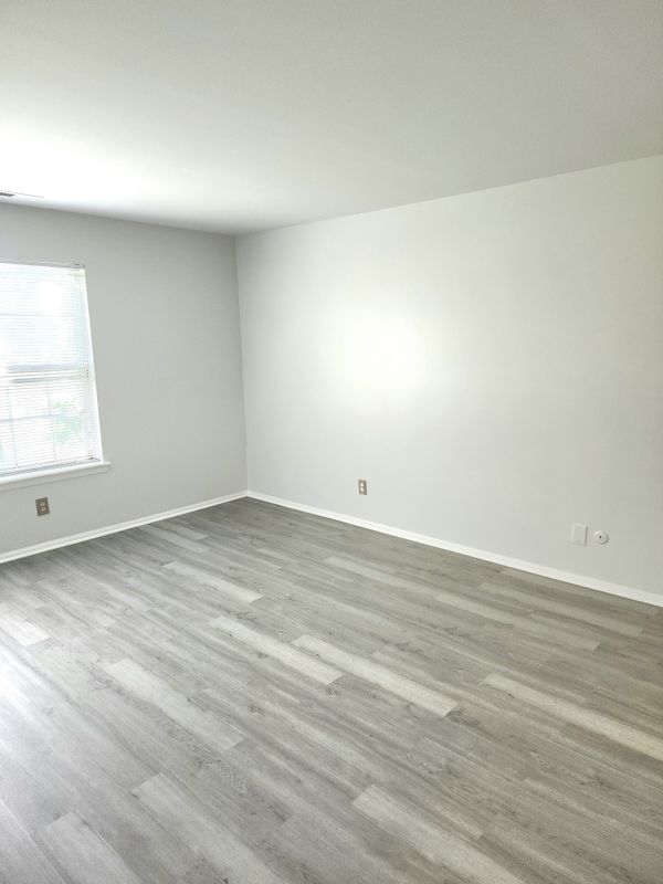 Building Photo - 366A Delancey Pl
