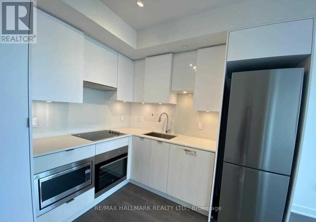 Photo du bâtiment - 99 Broadway Ave