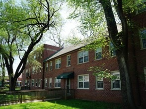 Ashburton Woods Apartments photo'