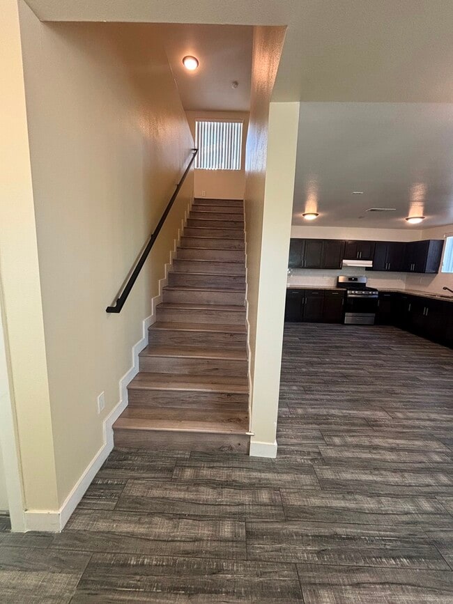 Foto del edificio - 457 E 30th St