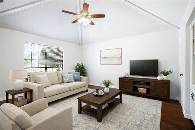 Building Photo - 1824 Huron Trail