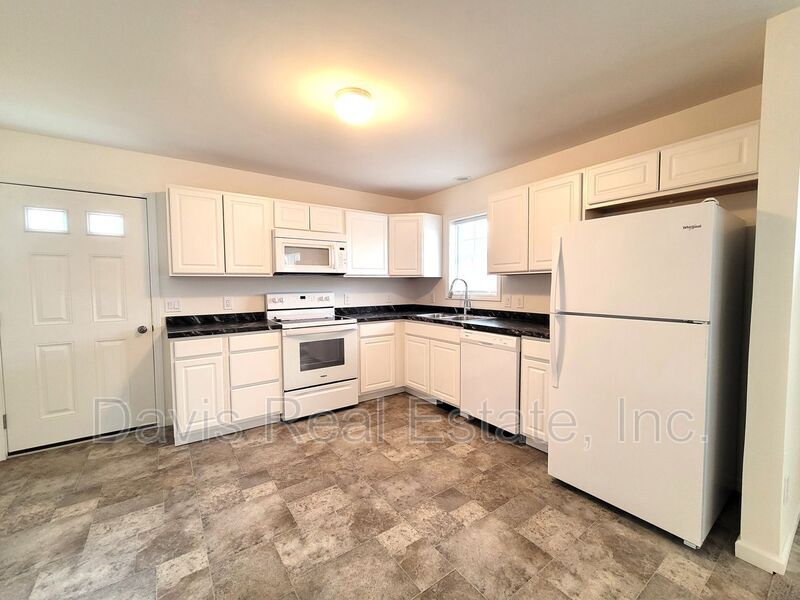 Foto principal - 951 4th St