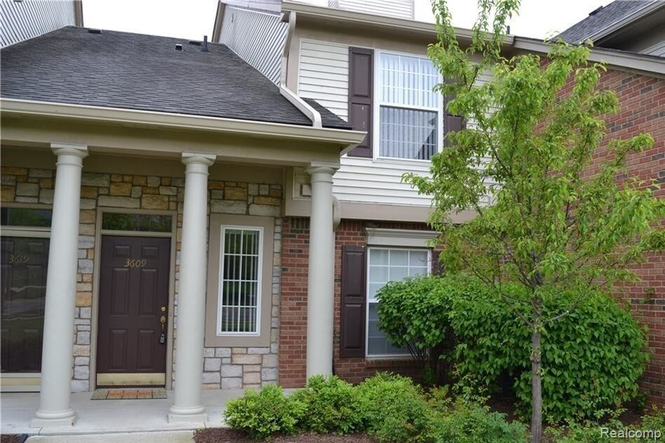 Foto principal - 3609 Oakmonte Blvd
