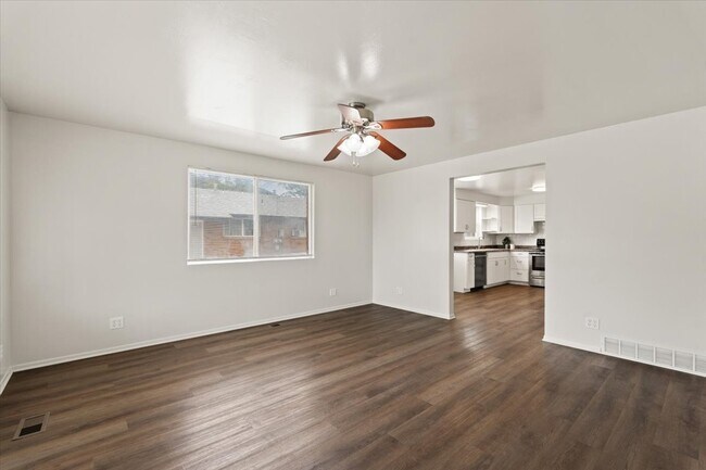 Foto del edificio - 775 1st St
