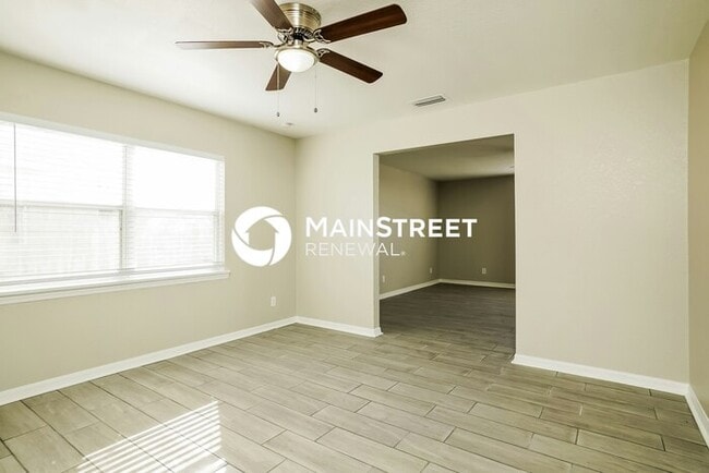 Building Photo - 609 Lyndsey Ln