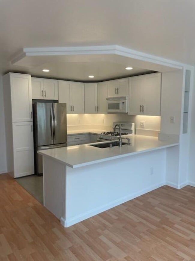 Foto del edificio - Del Mar Highlands adjacent : Spacious Upgr...