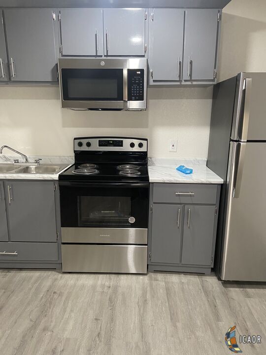 Foto del edificio - 1422 Hayes Ct