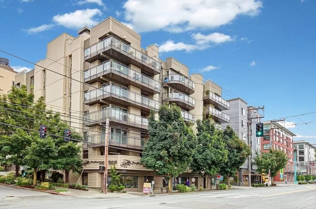 Foto principal - 1550 Eastlake Ave E
