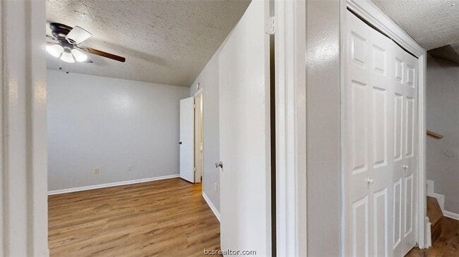 Building Photo - 1327 Airline Dr