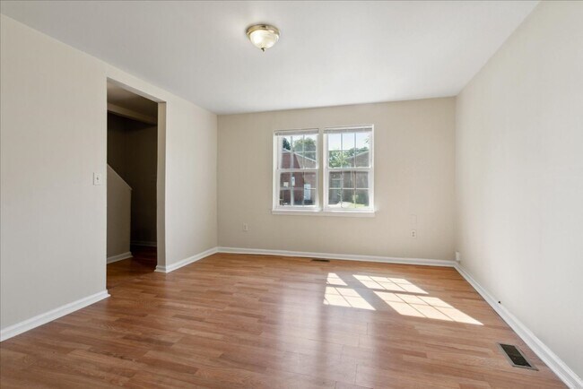 Foto del edificio - 715 18th St