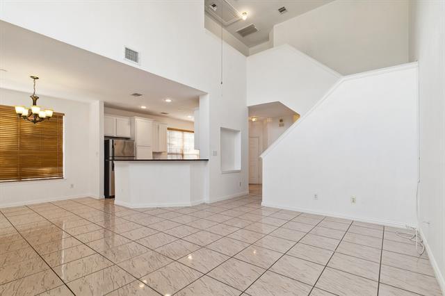 Foto del edificio - 941 Englewood Ln