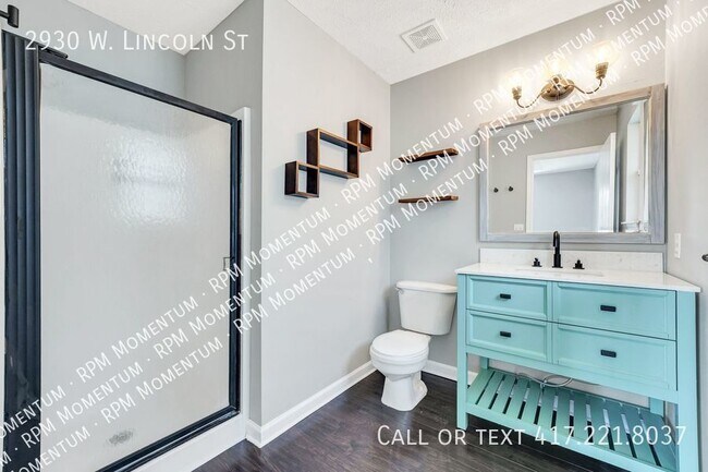 Foto del edificio - CUTE 3 BEDROOM/2 BATH  1 CAR GARAGE HOME!