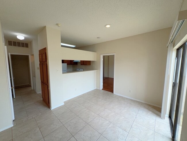 Building Photo - 7900 Bissonnet St