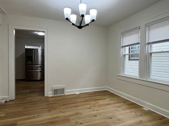 Foto del edificio - 83 N Ewing St