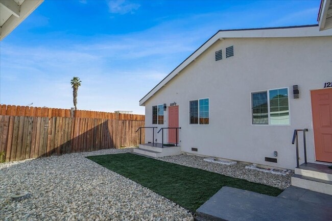 Foto del edificio - Newly Built 2-Bedroom Home in Private Cul-de-Sac – Available Now