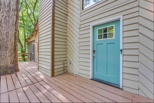 Foto del edificio - 790 Oak Dr