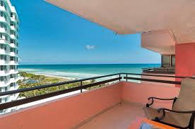 Building Photo - 5225 Collins Ave