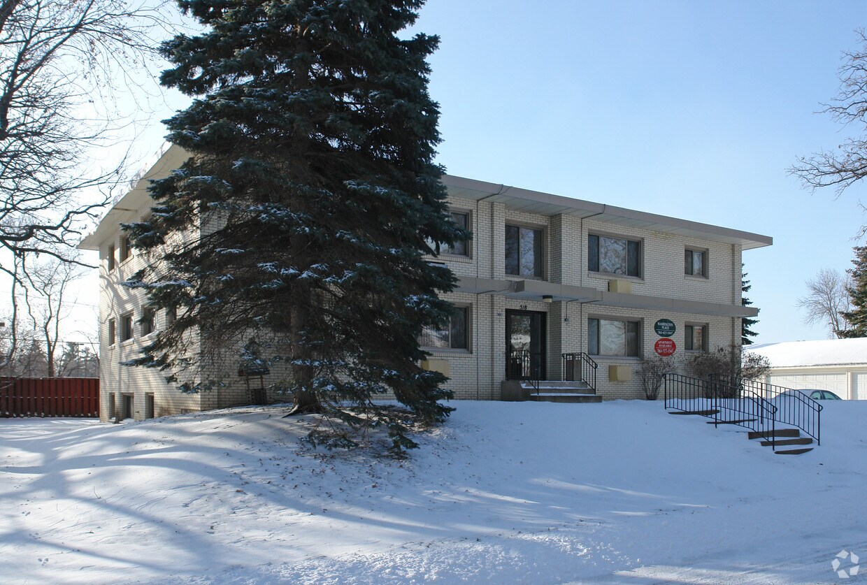 Primary Photo - Washington Place