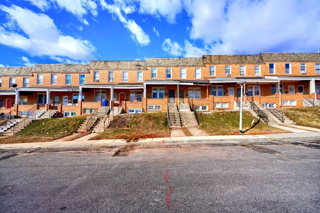 Foto del edificio - 1314 N Kenwood Ave
