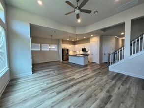 Building Photo - 5820 Harper Park Dr