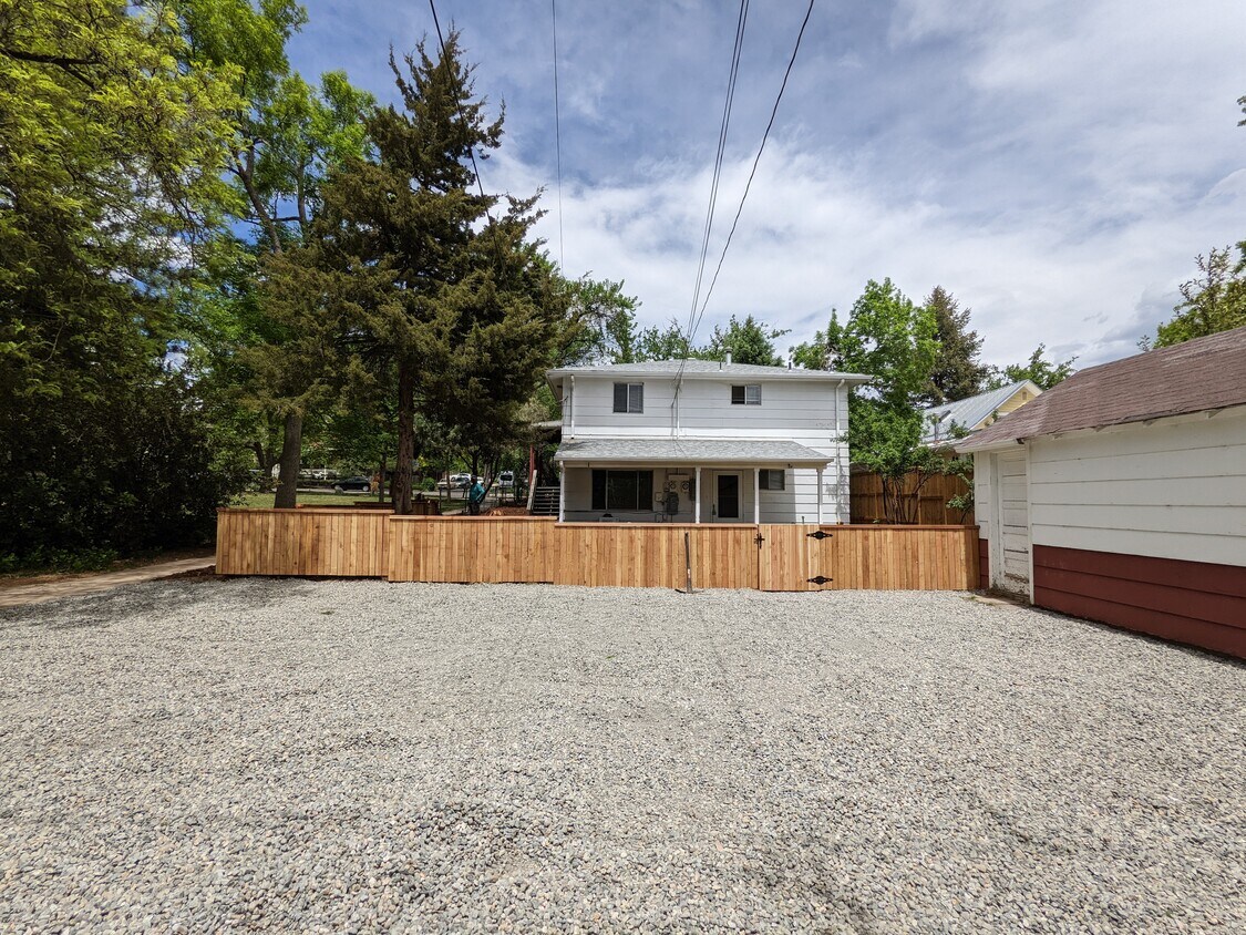 Primary Photo - 2250 18th St