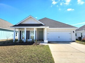 Building Photo - 391 Gemini St