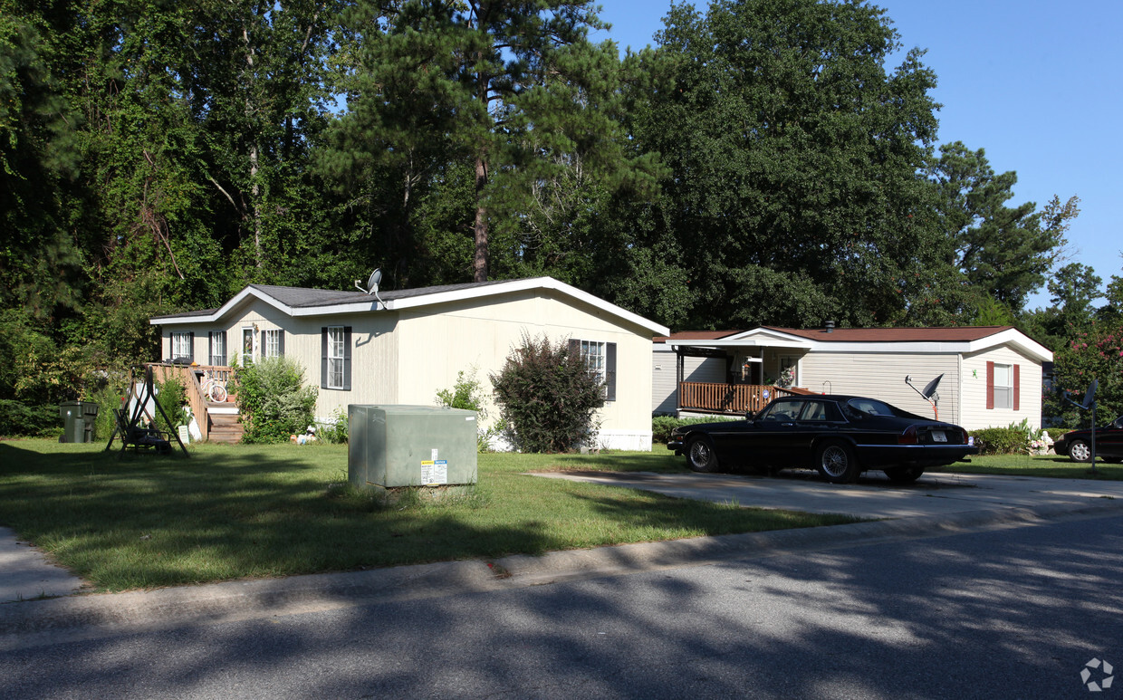 Building Photo - Westwood Park